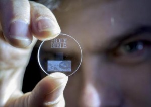 data-5d-storage-glass-disc