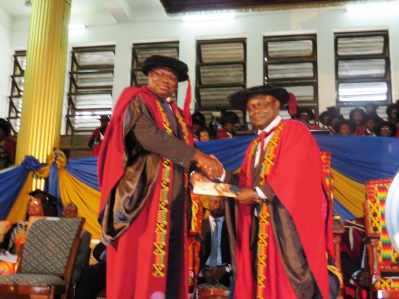 Prof Owusu sworn-in 1