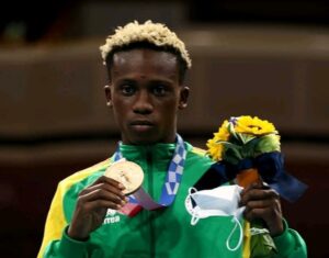 Samuel Takyi receives Olympics bronze medal