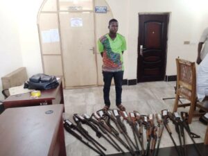 Police arrests 25-year-old man for dealing in illegal firearms  