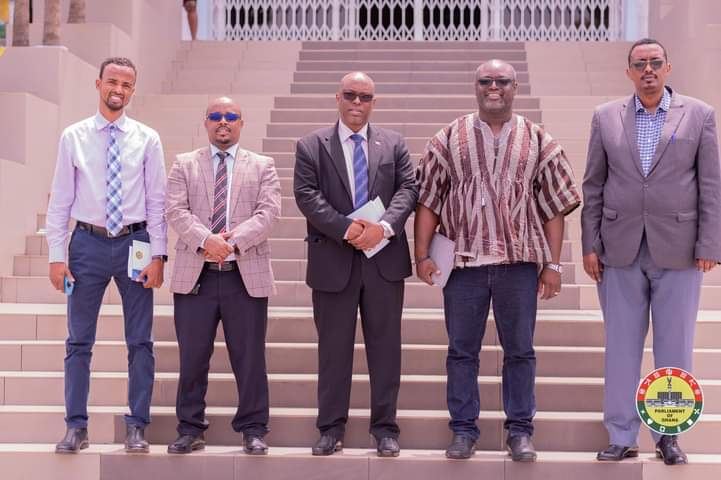Members of Civil Service Institute of Somaliland visit Ghana’s Parliament
