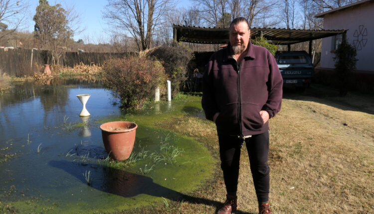 riversofsewage4 0821 SteveKretzman YF 02