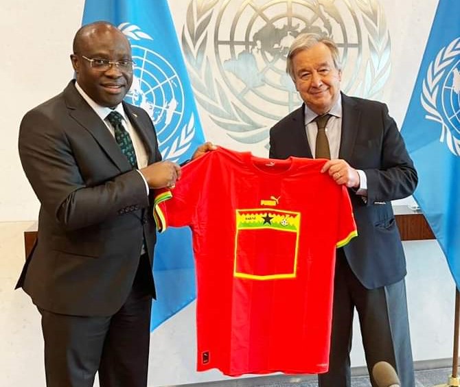 Ghana’s Permanent Representative presents Black Stars’ replica jersey to UN Secretary-General