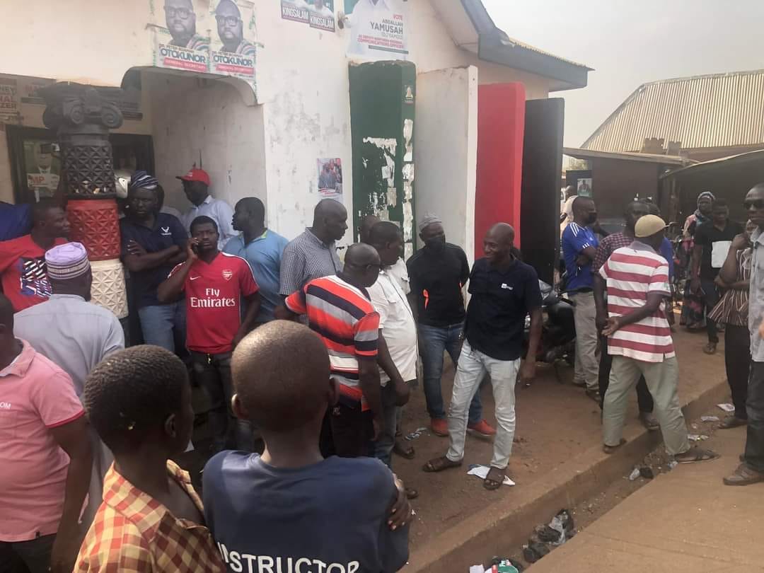 NDC youth throng Tamale Party office over leadership changes in Parliament? 