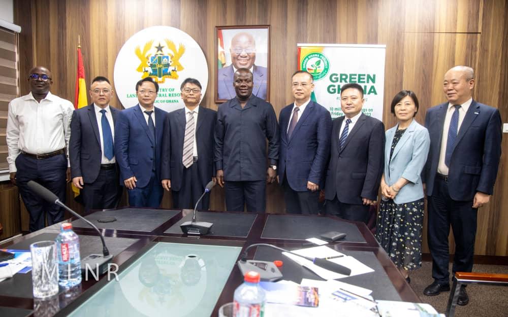 Chinese Province of Hunan to partner Ghana Lands Ministry in mineral investment 