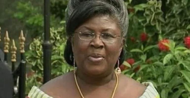 Akufo-Addo commiserates with Kufuor, family on former First Lady’s death