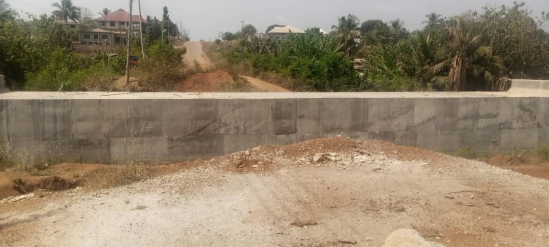 Drivers, residents angry about abandonment of work on Sunyani-Odumase road