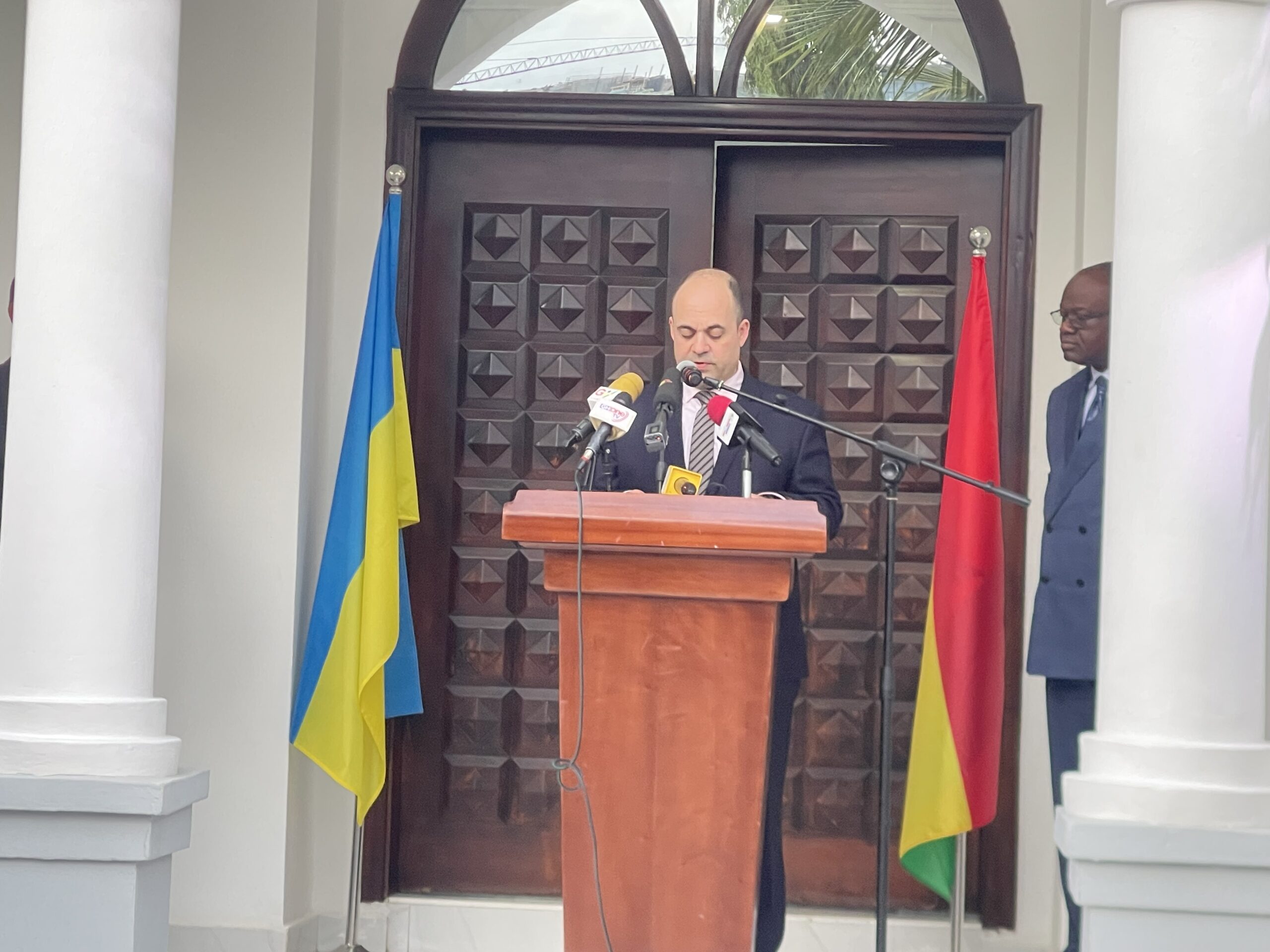 Ukraine invites Ghana to join implementation of peace formula