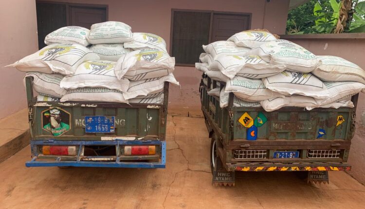 Social Smuggling Food